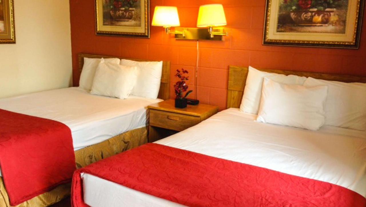 Rodeway Inn Manchester Buitenkant foto