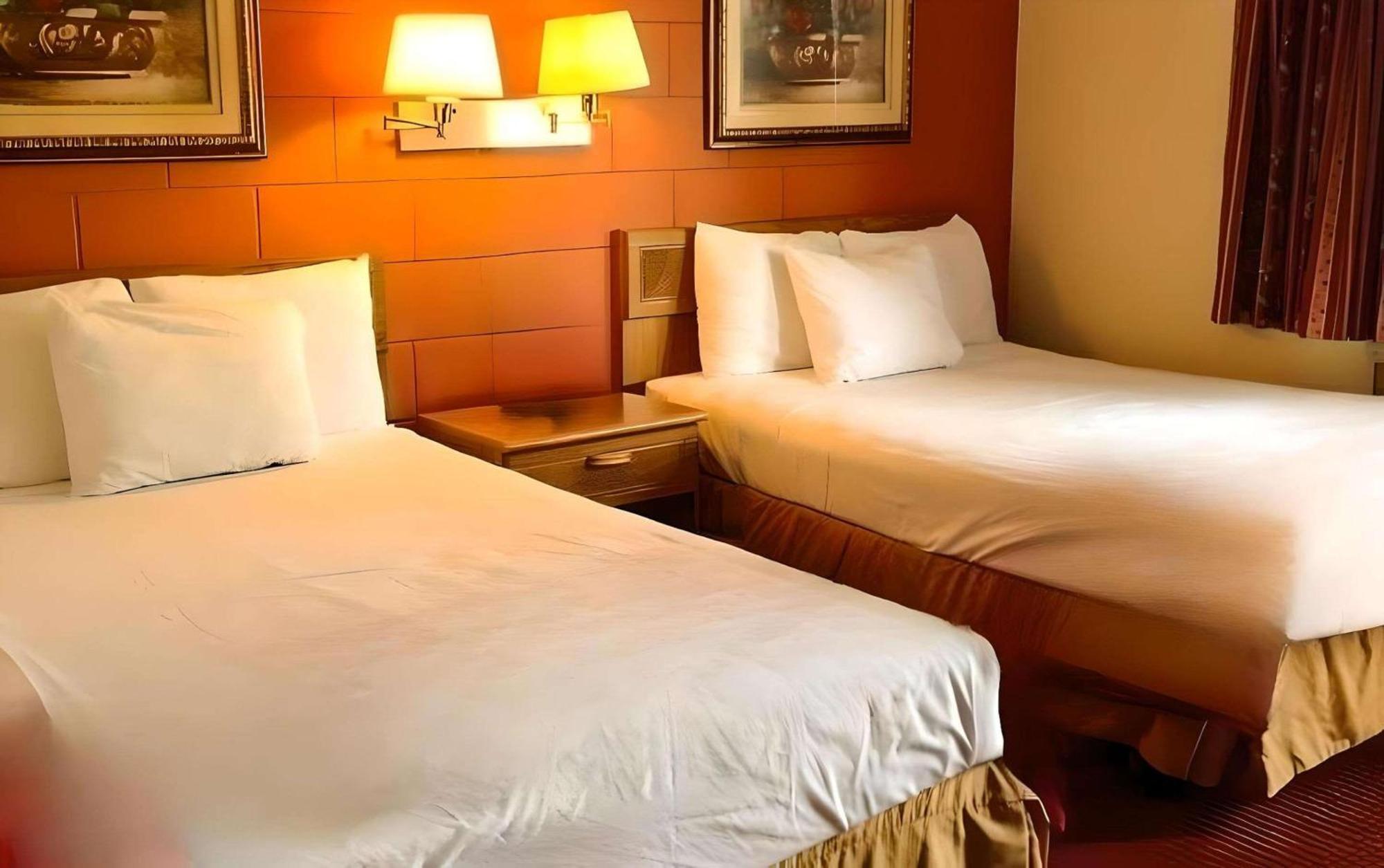 Rodeway Inn Manchester Buitenkant foto